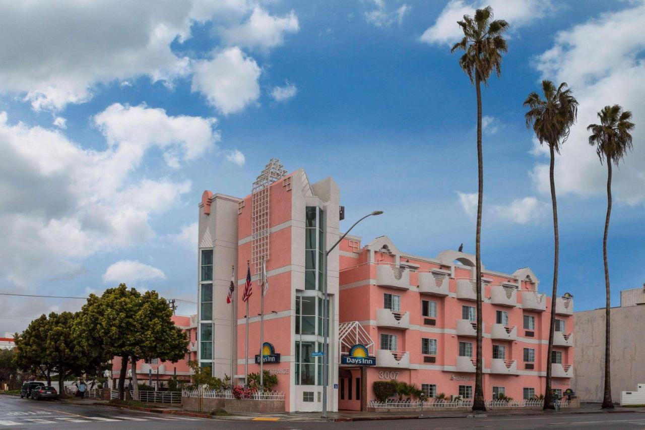 Days Inn By Wyndham Santa Monica Los Angeles Exterior foto